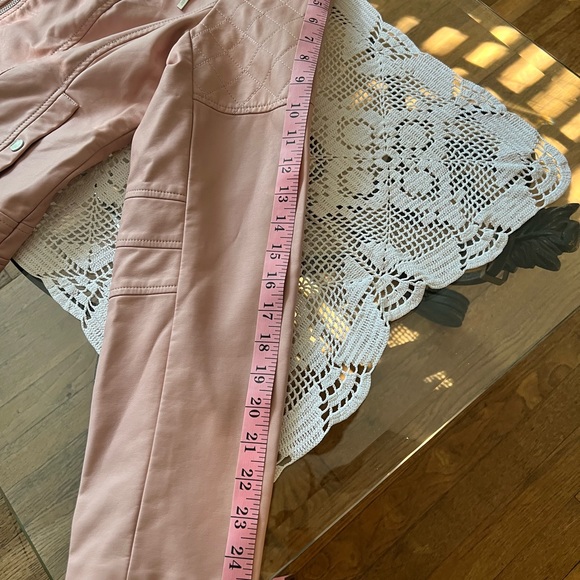 Light Pink Faux Leather Guess Jacket - Picture 9 of 9